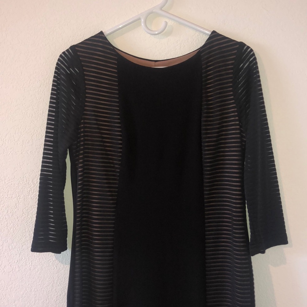 2/40$ Nine West black dress